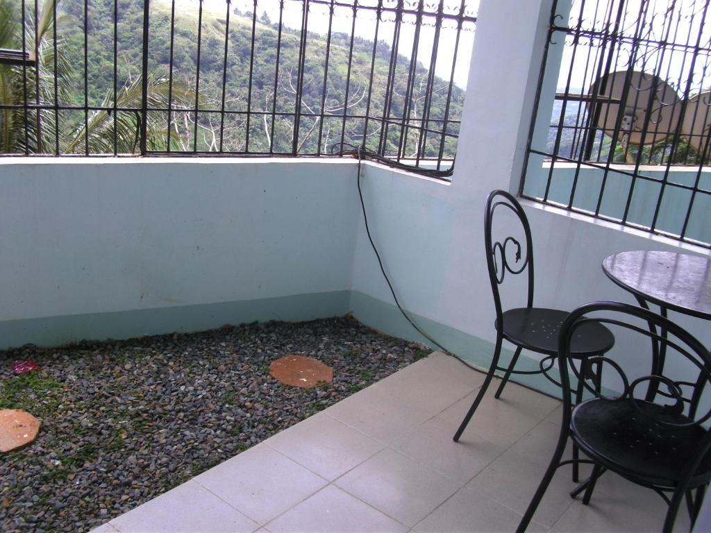 Royal Taal Inn Тагайтай Номер фото