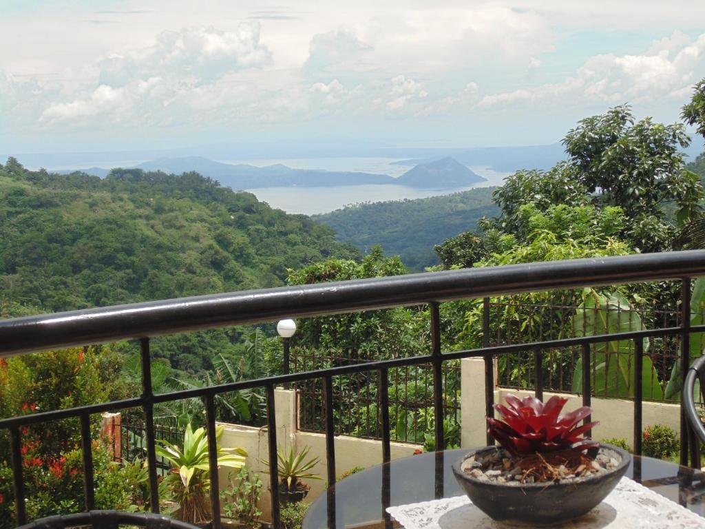 Royal Taal Inn Тагайтай Номер фото